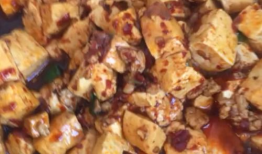 麻辣豆腐怎么做视频,家常美味一学就会